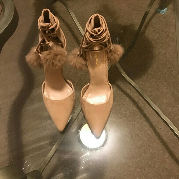 Lace up heels - Picture 2 of 2